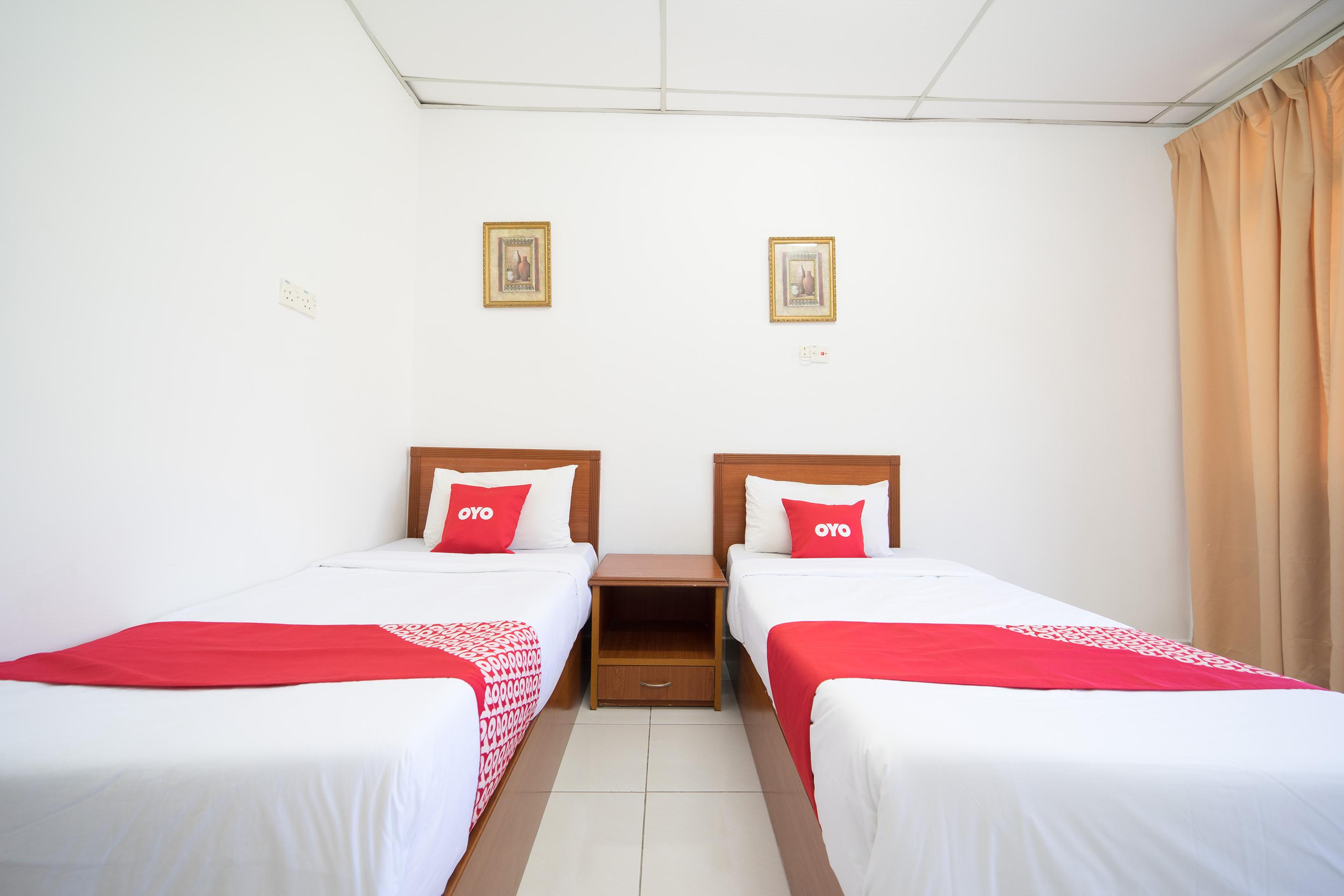 Terap Inn Kampong Raja Extérieur photo